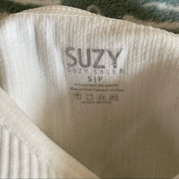 ✨3/$15✨suzy shier padded bra top - Picture 3 of 3